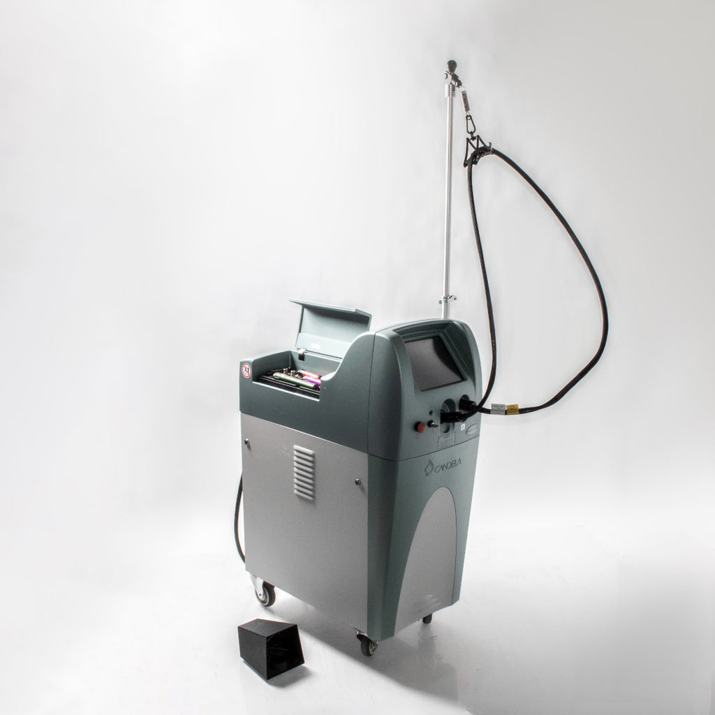 Candela TriVantage Laser Adjustable Mast with Bungee and Carabiner Fiber Support