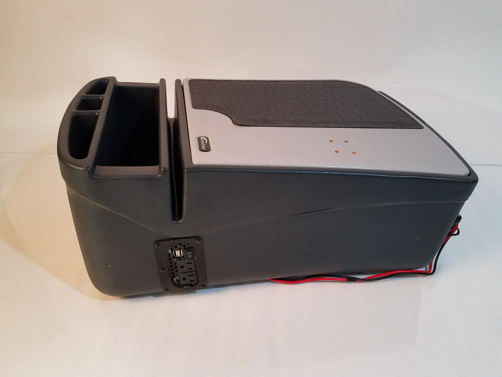 Auto Exec RoadMaster Mobile Desk W/ 400 Watt Inverter USB Ports Slide Out Tray