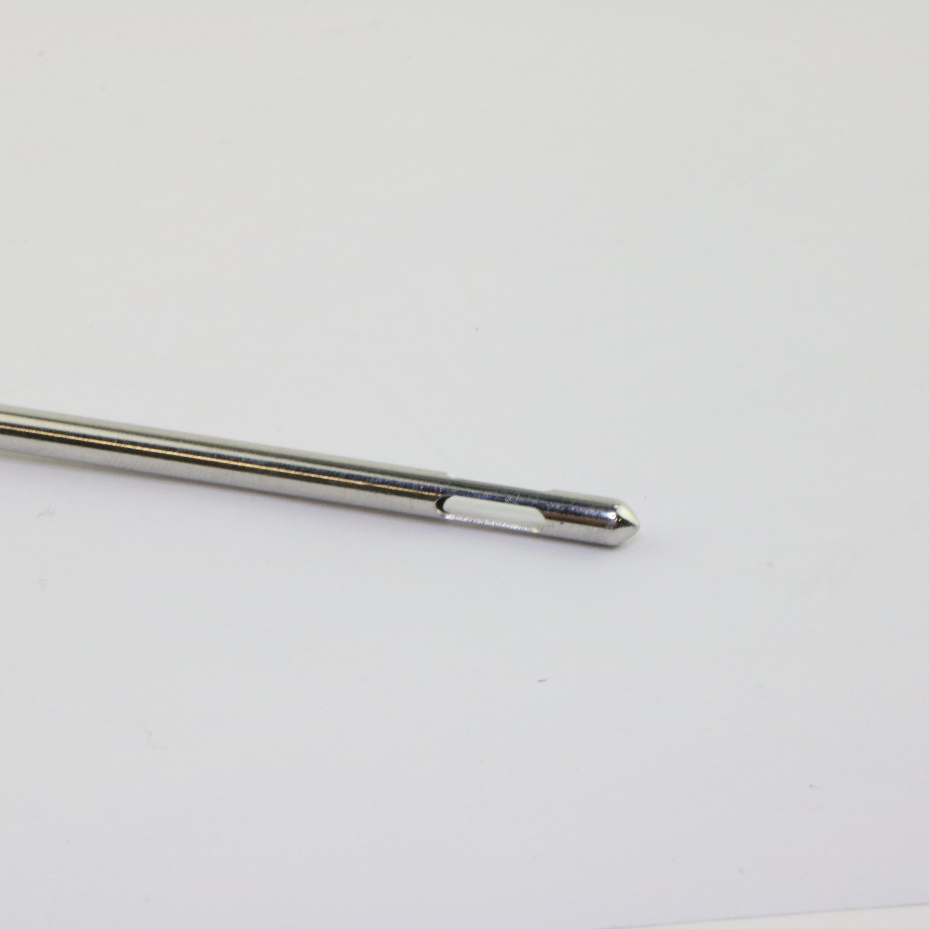 MicroAire PAL Power Assisted Suction Cannula 4mm x 22cm Tri-Port 1cm UNTESTED