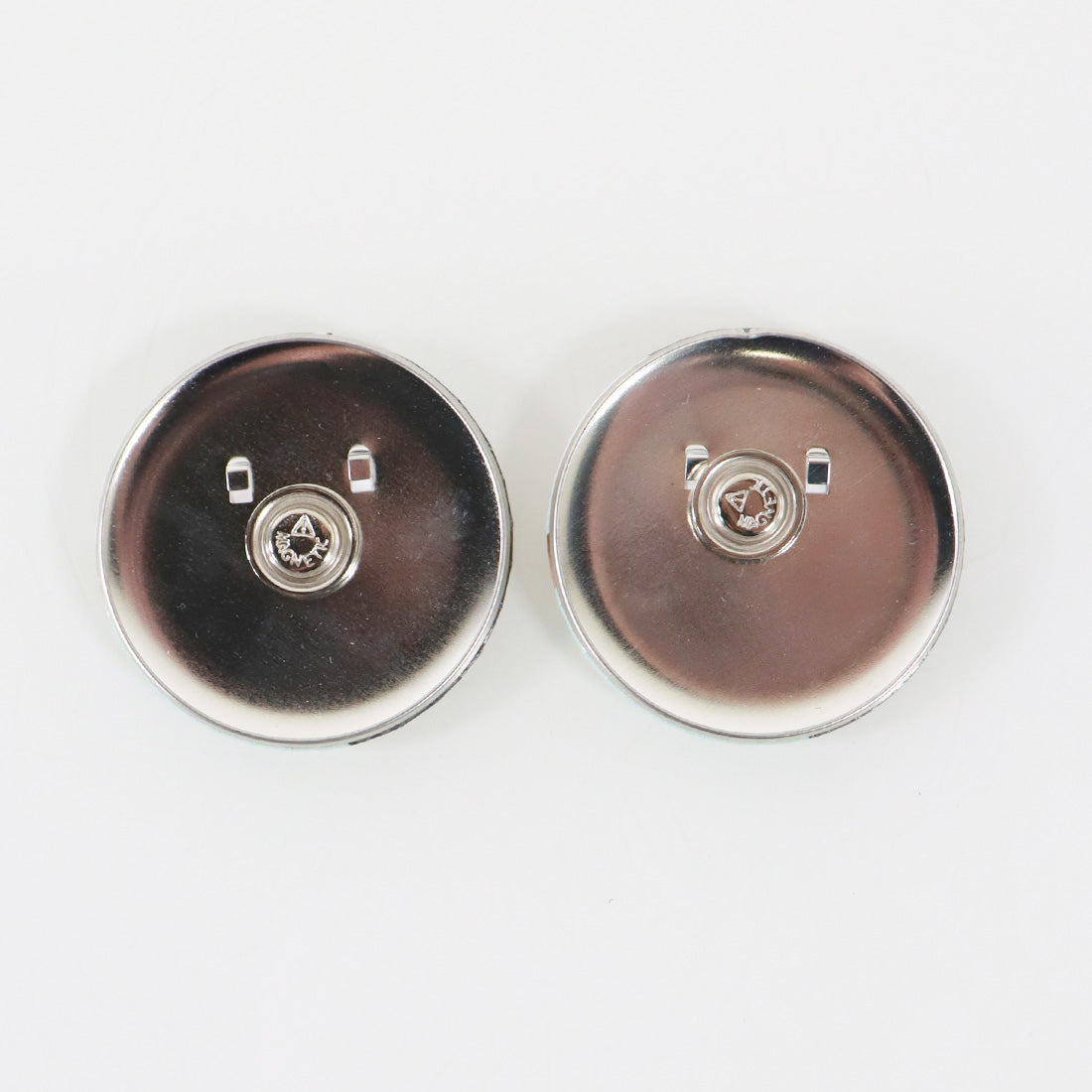 Geneo '3 Steps For Beautiful Skin' Magnetic Button Marketing Advertising x2