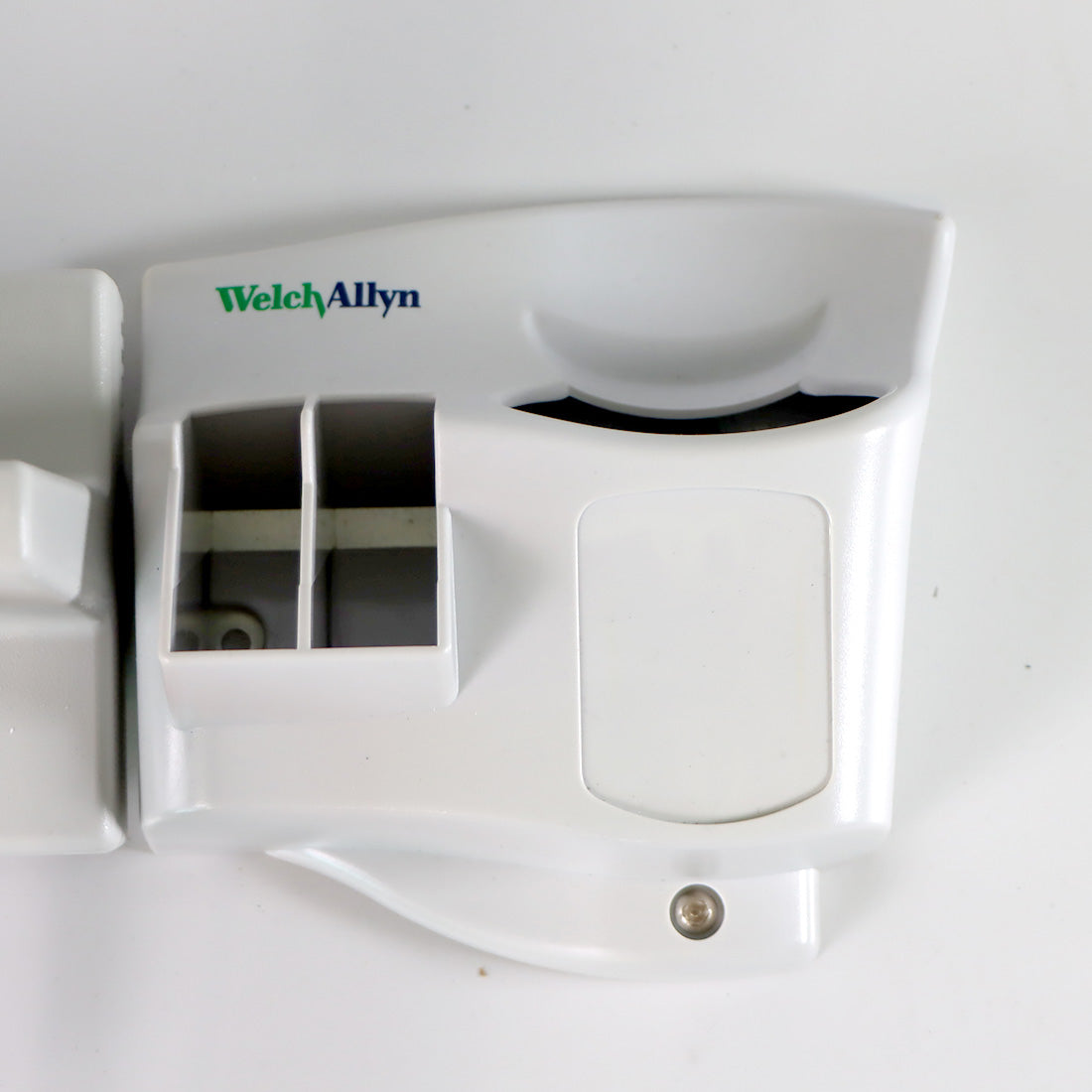 Welch Allyn Integrated Wall Diagnostic System Complete with Wall Board, Blood Pressure, 2 Heads, Thermometer holder, and Specula Dispenser