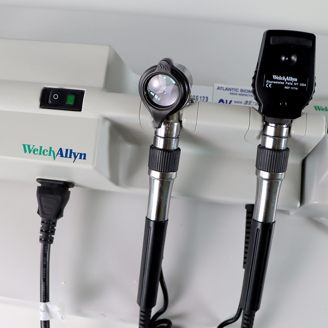 Welch Allyn Integrated Wall Diagnostic System Complete with Wall Board, Blood Pressure, 2 Heads, Thermometer holder, and Specula Dispenser