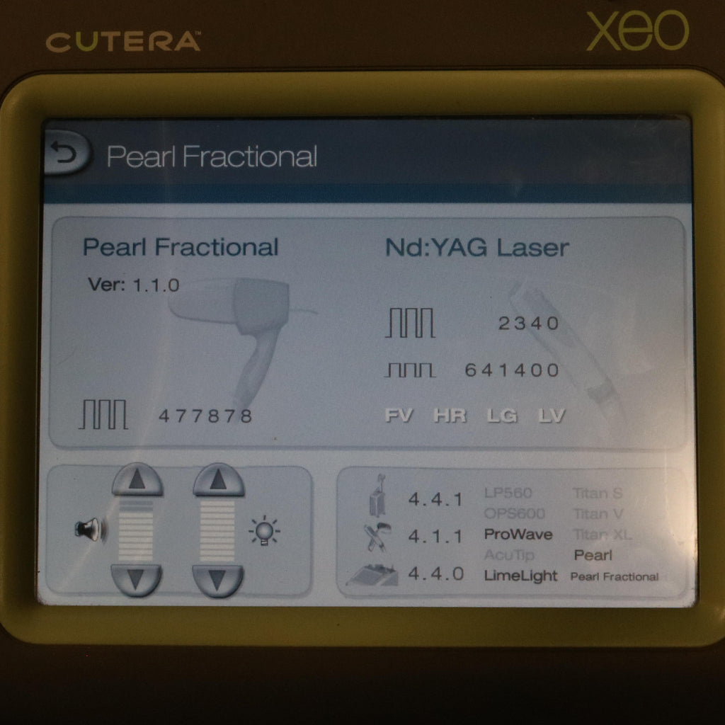 2011 Cutera Pearl Fractional ErYSGG Laser Skin Scar Deep Resurfacing 500K shots