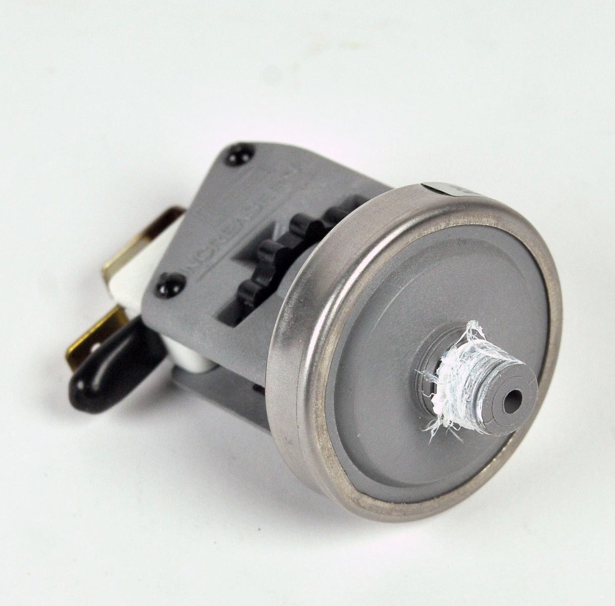 Candela Syneron Laser DI Pressure Sensor Switch 800130-3 1 Amp 10 PSI Adjustable