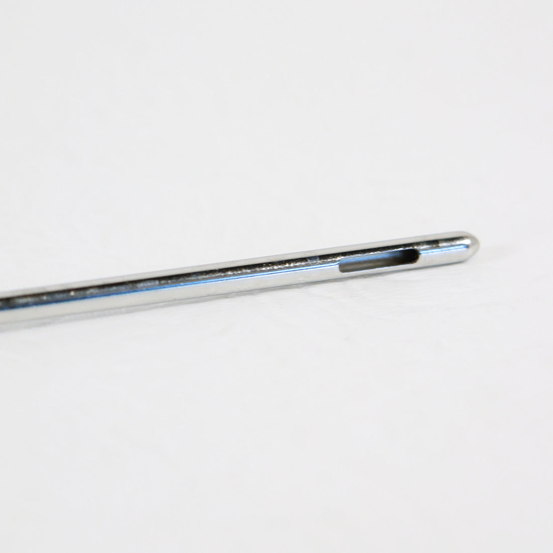 Microaire 3.0mm Tri-Port 3 Hole Blunt Nose Extraction Cannula Needle 8 1/2"