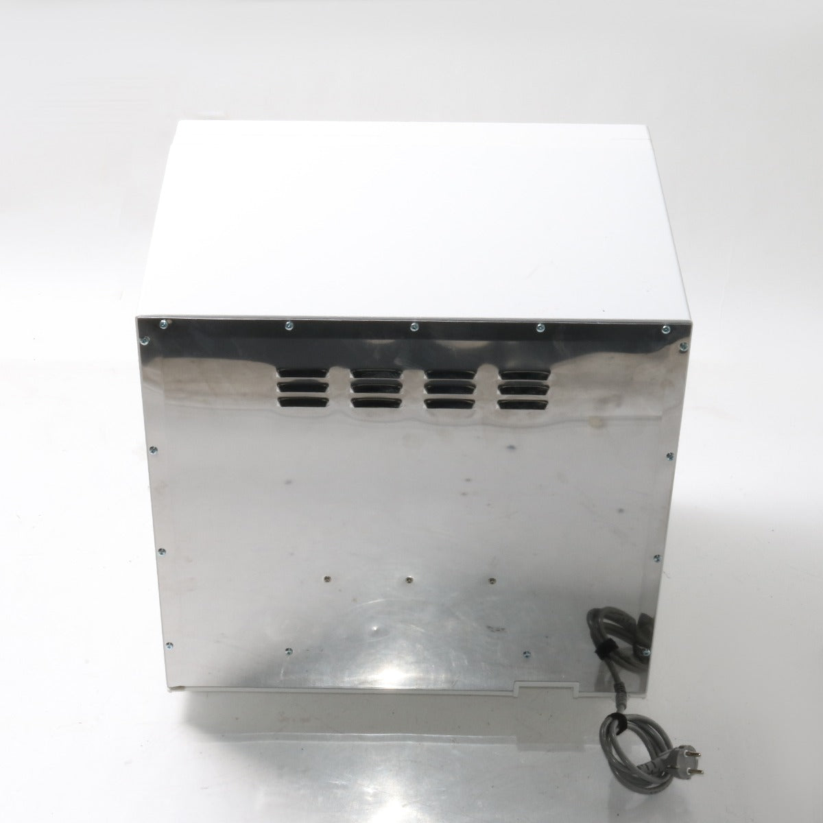 2017 Medikan Celltibator GT Temperature Controlled Specimen Container Incubator