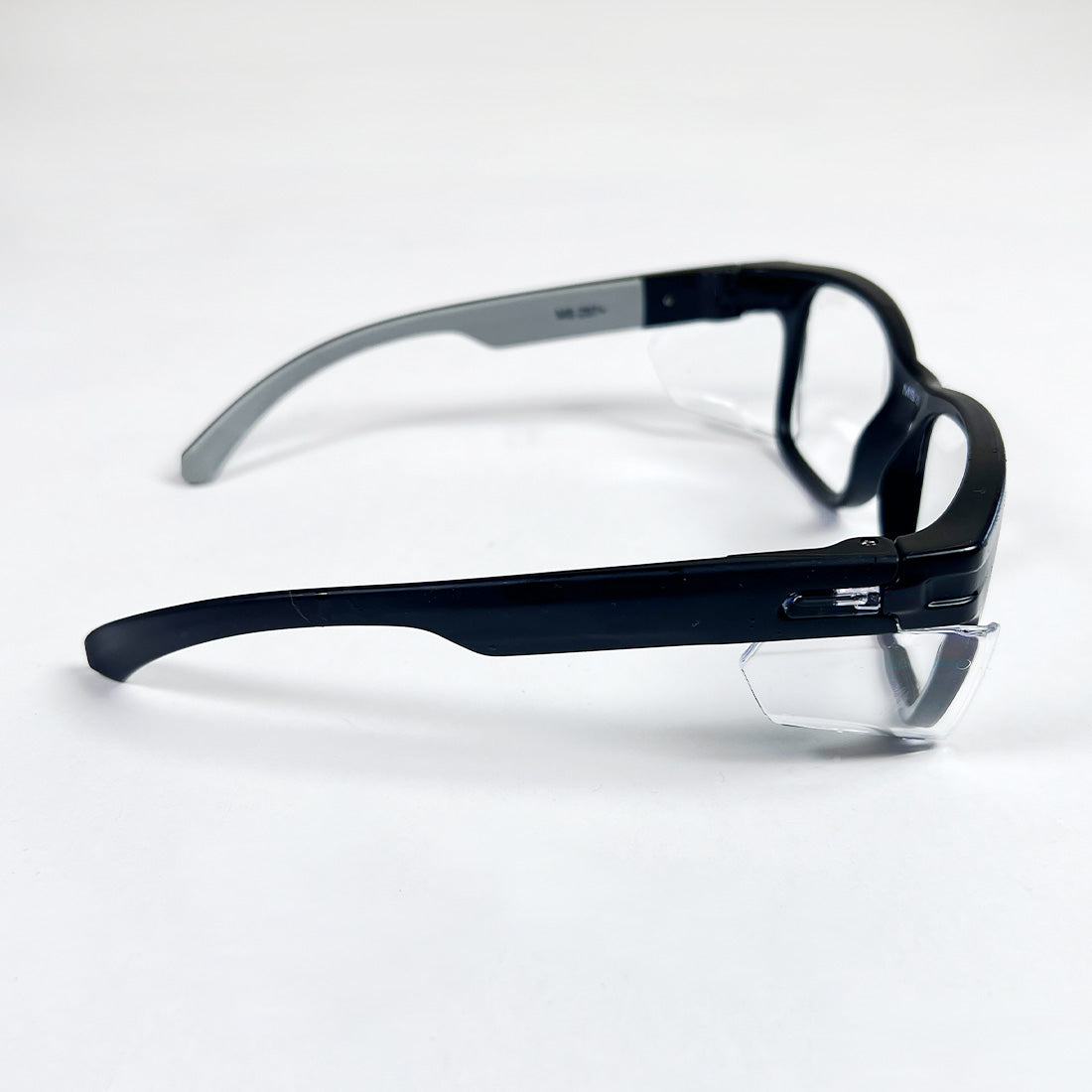 Magid Clear Operator Safety Eyewear With Permanent Side Shields Y50BKAFC