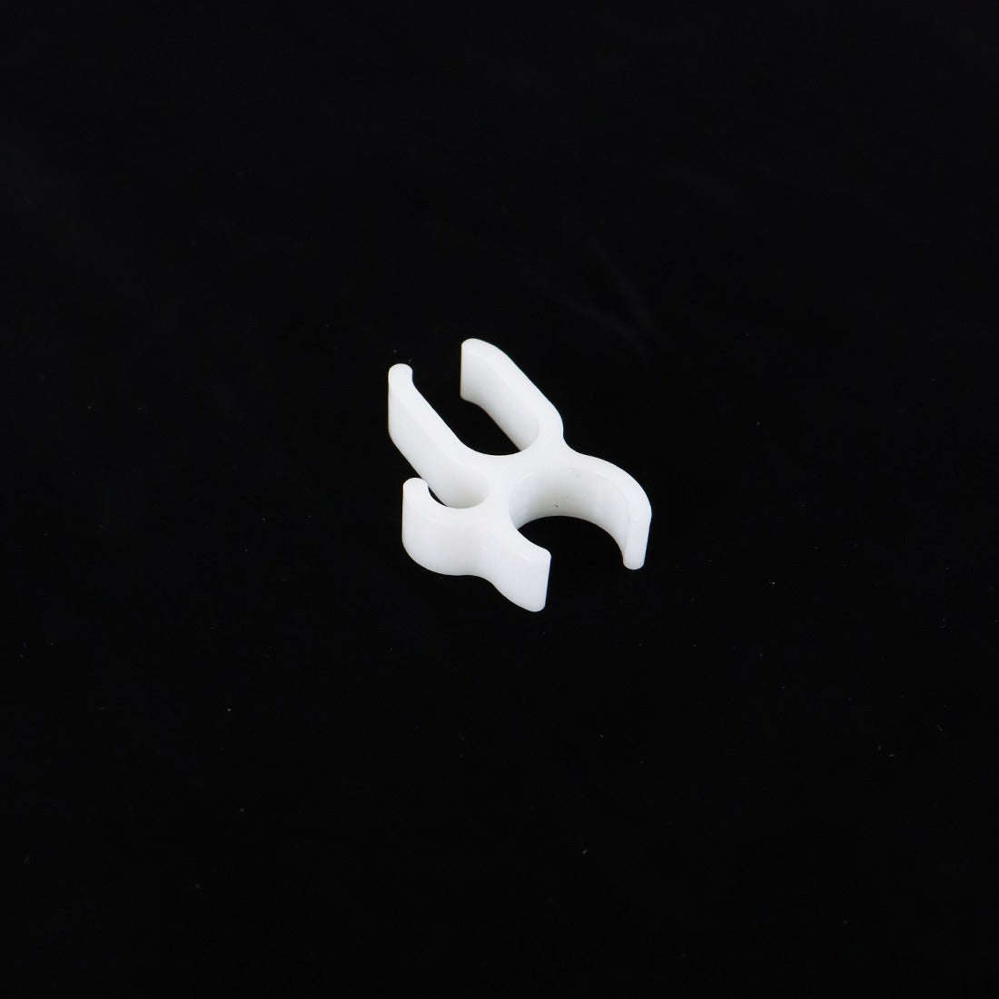 ConMed Buffalo Filter Tubing Clips Dual Cable Holder White 4x pcs
