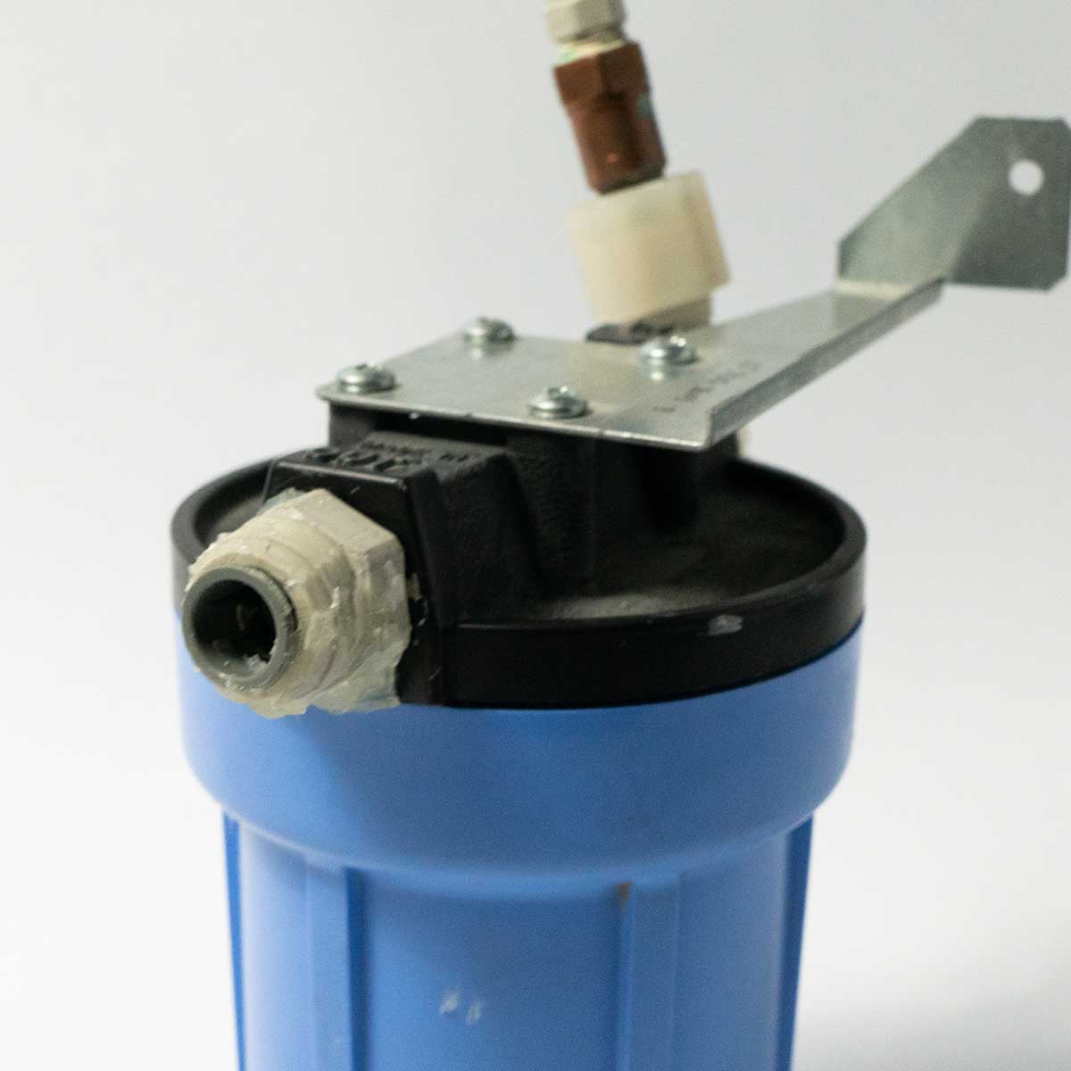 Cutera Xeo CoolGlide Cool Glide WATER FILTER HOUSING - PARTS AS-IS 17-200-5645 B