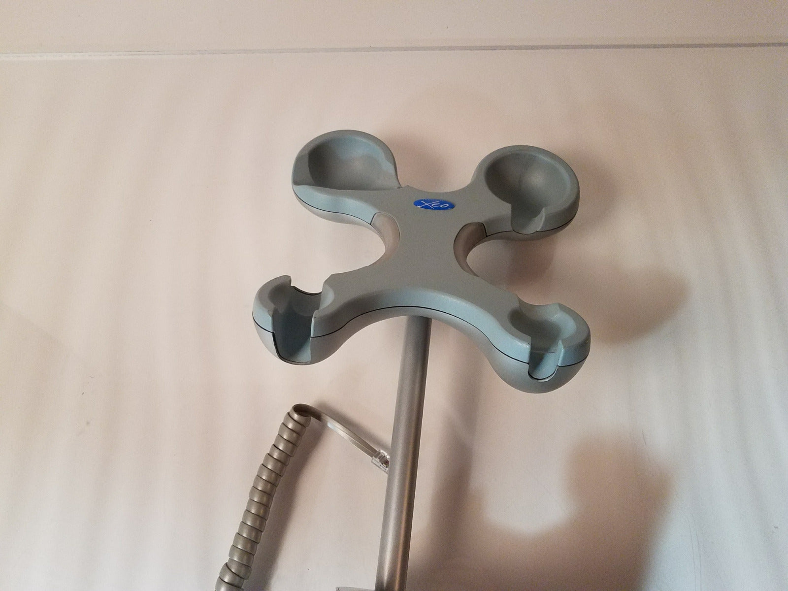 CUTERA Dual Resting Tree Hand Piece Holder Pearl Fractional Laser Xeo Mast