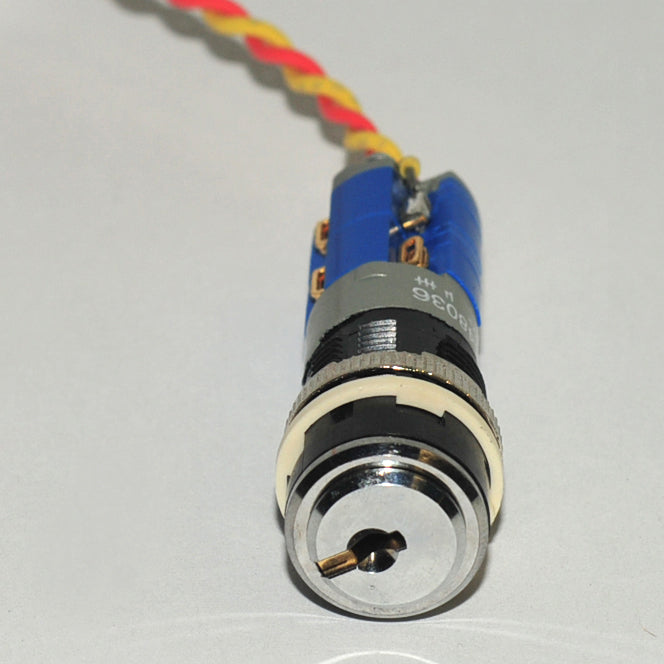 Factory New Cynosure Palomar Starlux 300/500 Key Switch Assembly P/N: 1520-0042