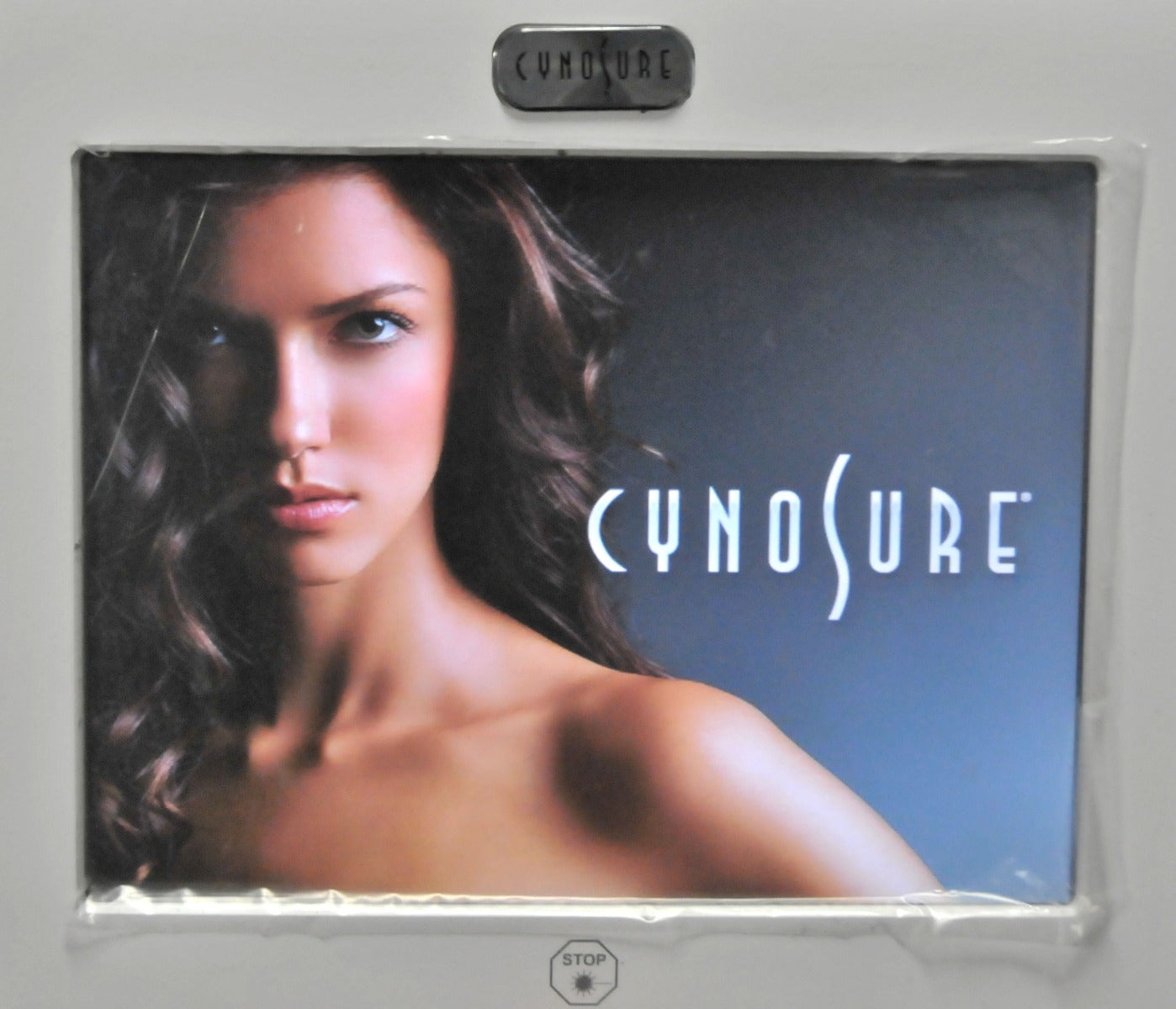 Cynosure SCULPSURE Diode Laser NonInvasive 1060 nm Submental Contouring 2014