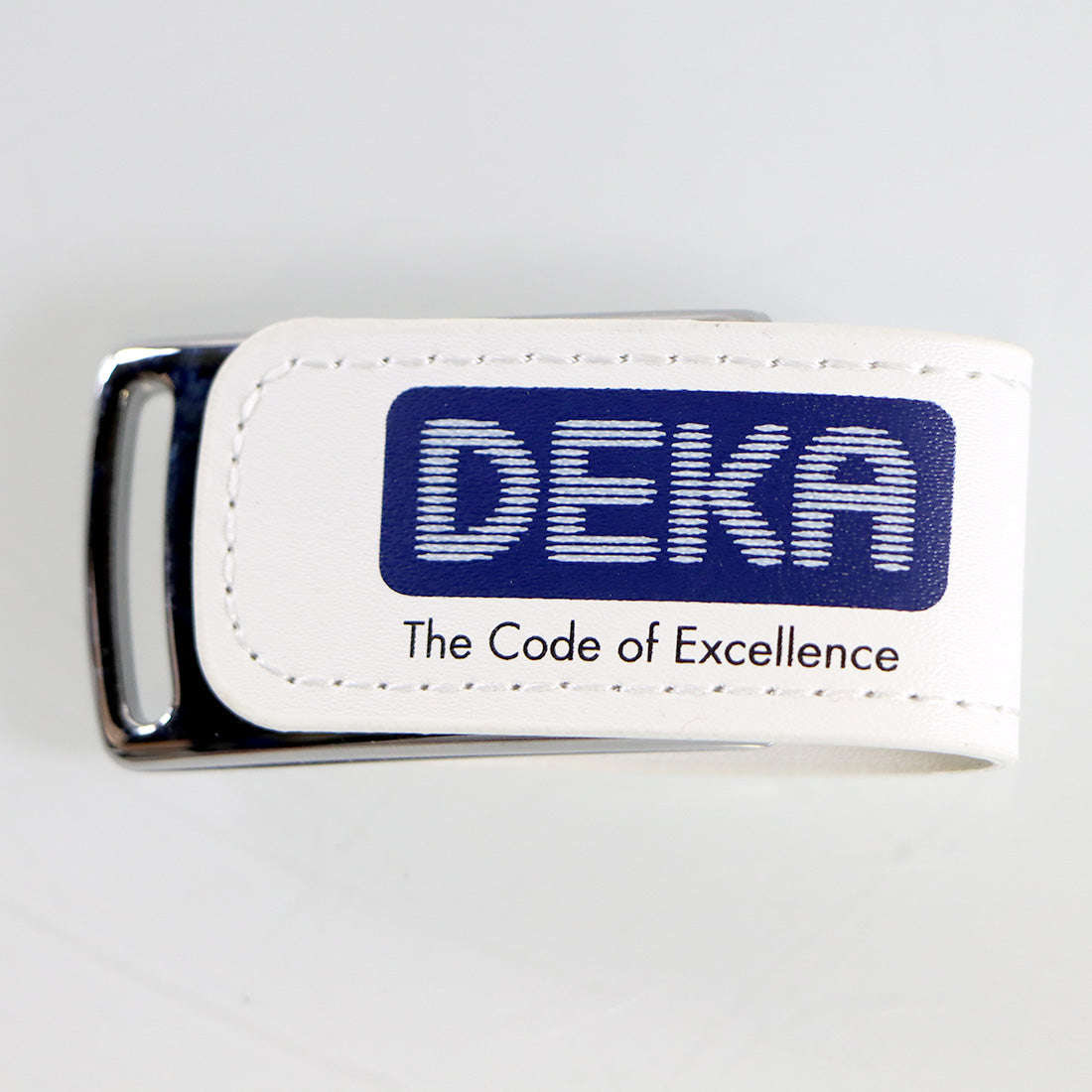 DEKA Laser 2GB USB Key 070001236 White Leather