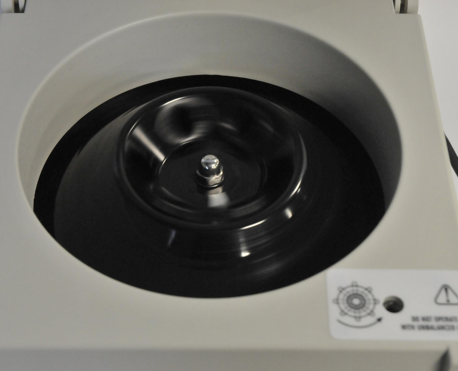 Unico Powerspin VX Centrifuge C818 Variable Speed 3400 Max RPM 6 Place Timer