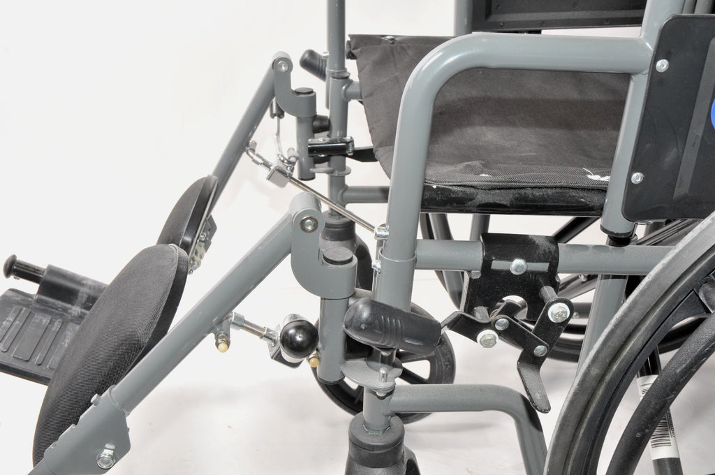 Medline Wheelchair 18" Wide Seat Arm Pad Adjustable Foot Mag Wheel Chair Black