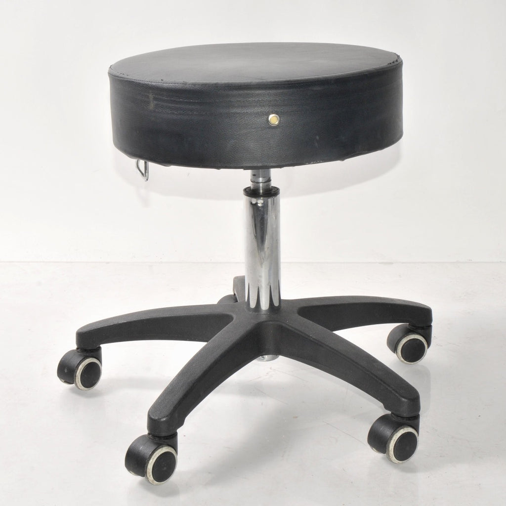 Master Massage Rolling 5 Wheel Exam Black Padded Chair Clinic Aesthecian Office