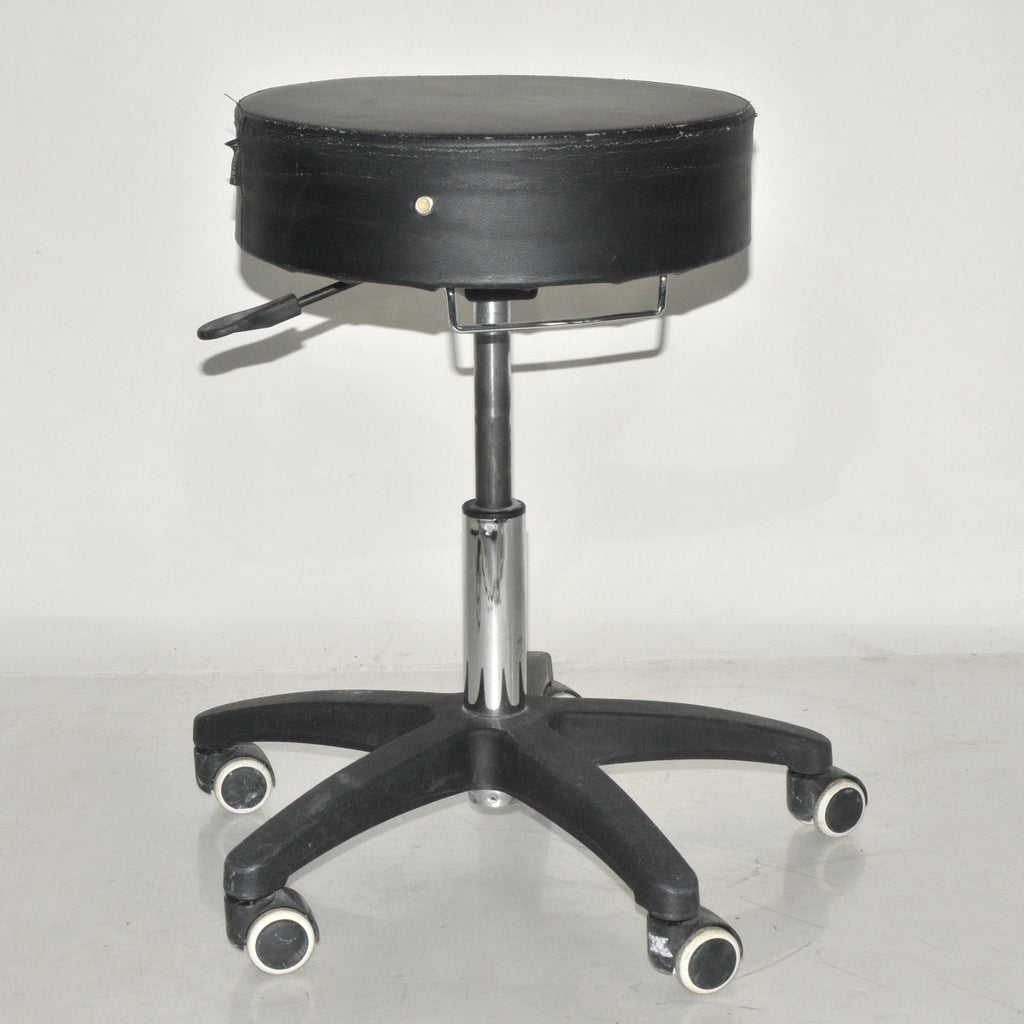 Master Massage Rolling 5 Wheel Exam Black Padded Chair Clinic Office Shop WORN