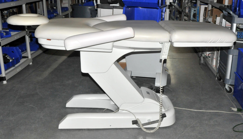 Alva White Adjustable Electric Power Spa Facial Chair Table Bed Massage Office