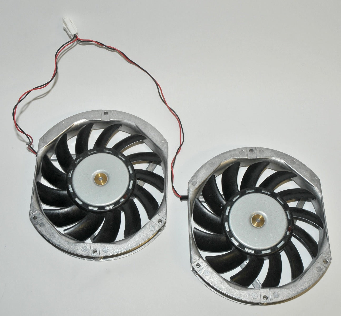 Sanyo Denki San Ace 172 Dual Electric Fan 109E4724F402 24V Laser Set PARTS AS IS