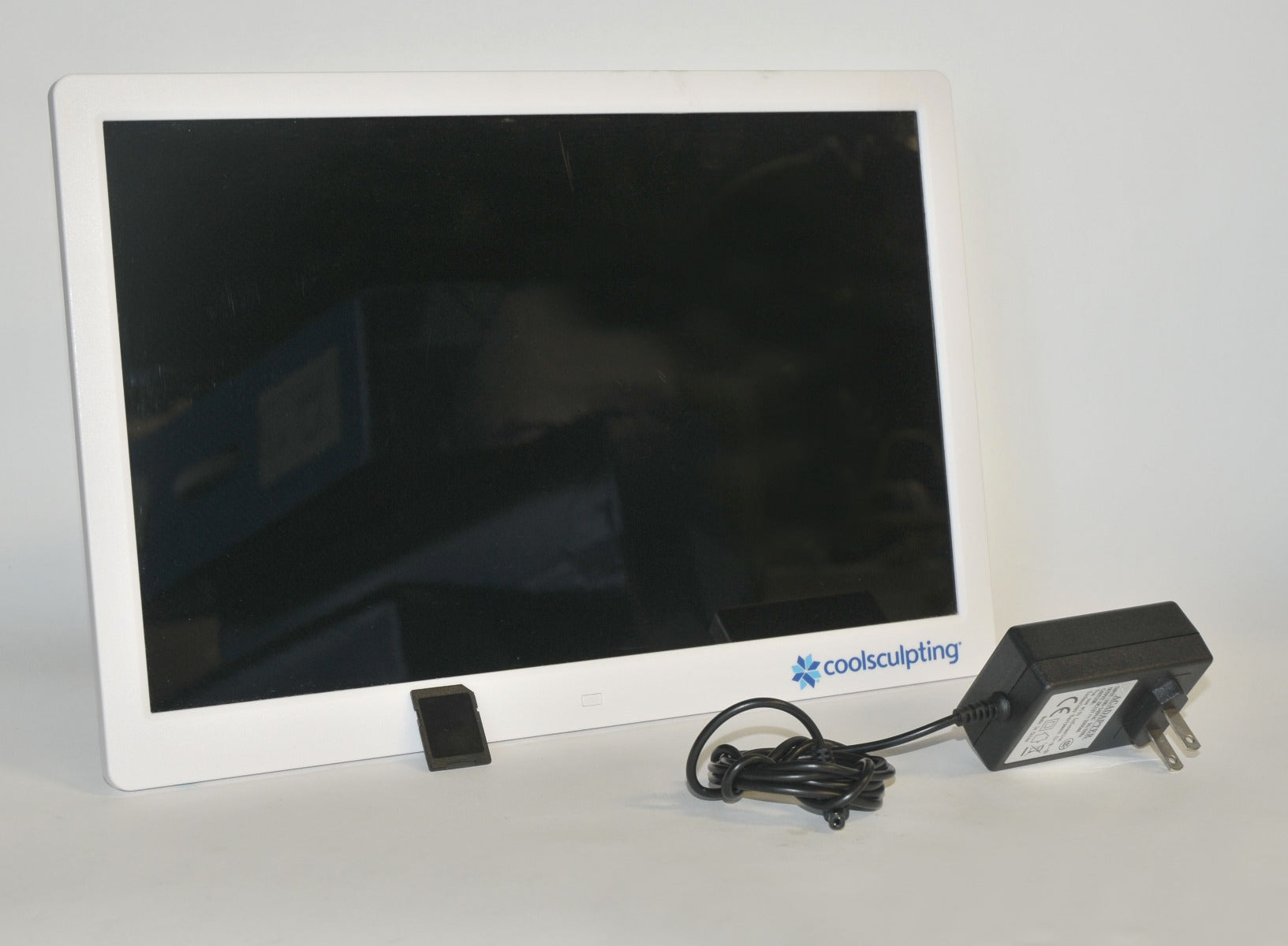 ZELTIQ CoolSculpting Before After Digital Office Photo Frame Display Monitor