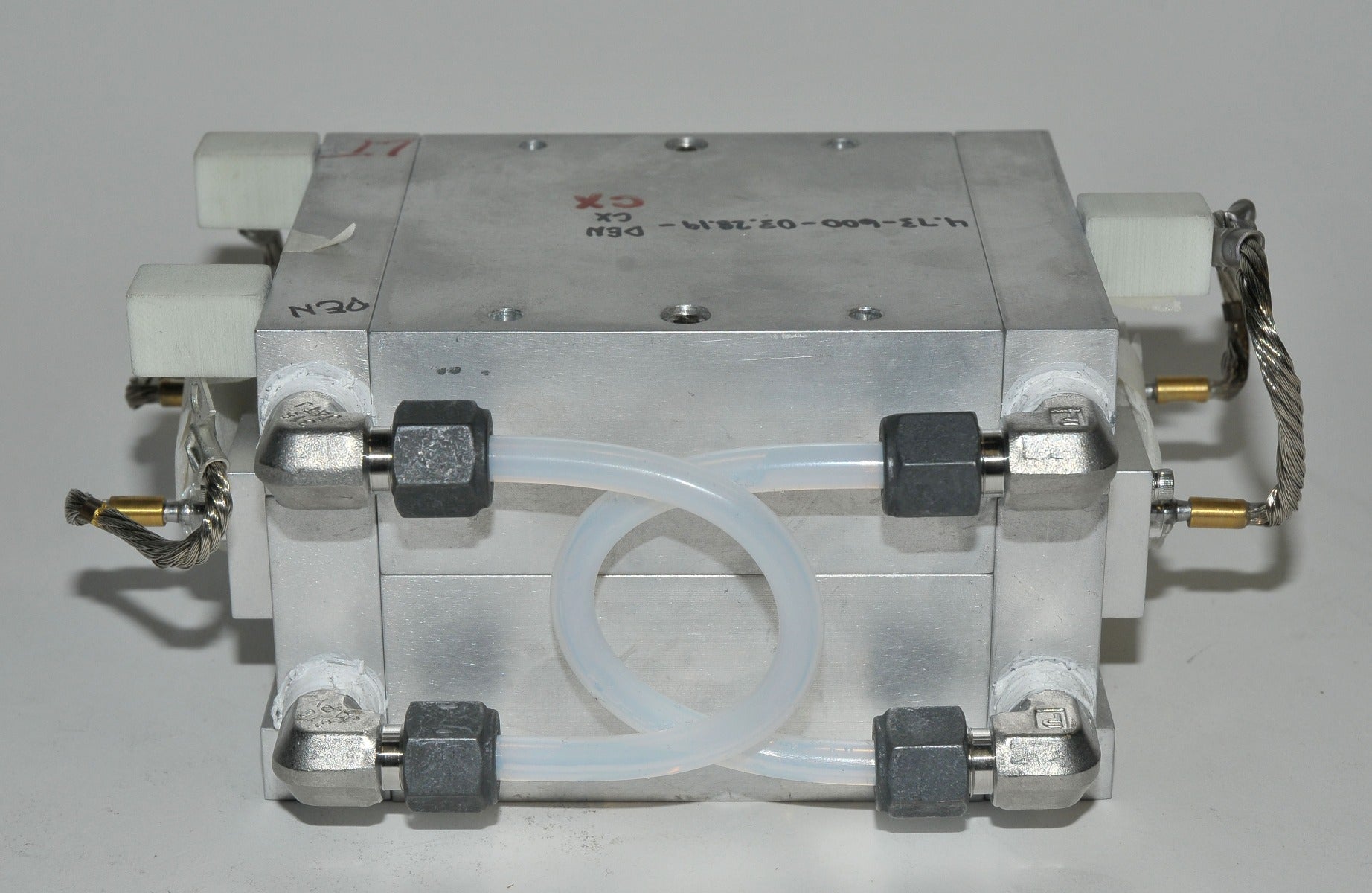 Cynosure Apogee Laser Pump Chamber YAG MD 100-7001-950 FlashLamp Untested