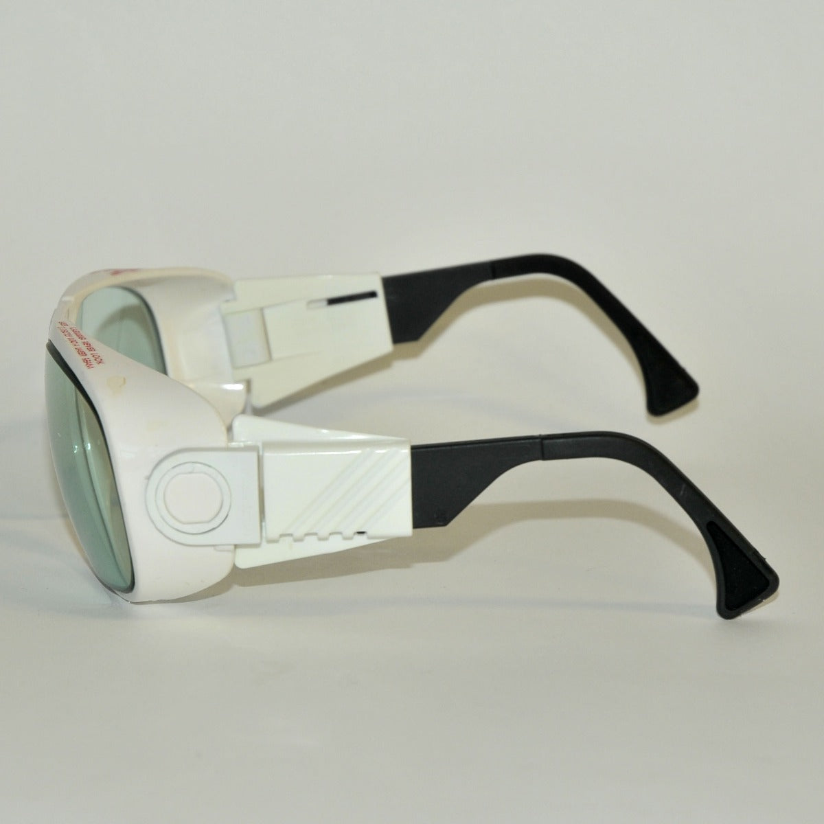 Lumenis Laser Safety Glasses 1064 1540 2940 1030-2200 nm 2800-3200 nm YAG Erbium