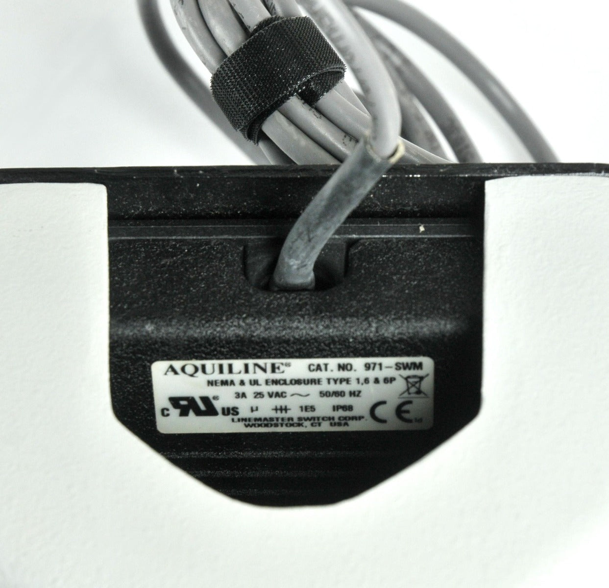 Aquiline Linemaster Fraxel Laser FootSwitch Pedal 971-SWM Foot Switch 4-Pin