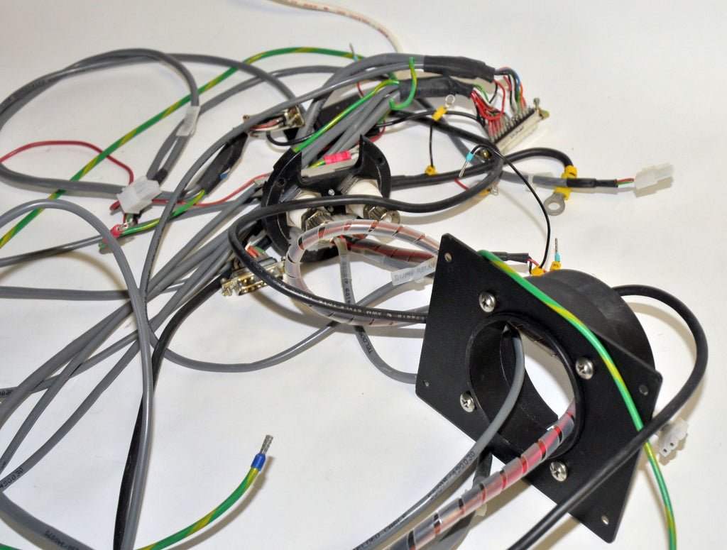 Lumenis IPL Quantum Laser HANDPIECE BASE Electrical Cables Wire Connectors Loom