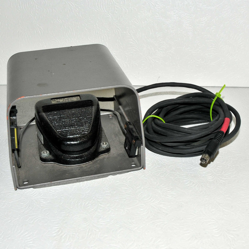 Laser FootSwitch Pedal CLIPPER 635-S Linemaster 8 Pin Foot Switch Gray Metal