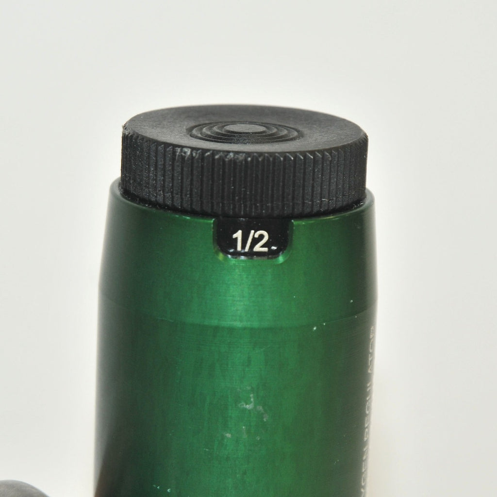 Essex Industries 0-4 L/min OXYGEN REGULATOR P/N: 1804OU 50 PSI - PARTS * AS-IS *