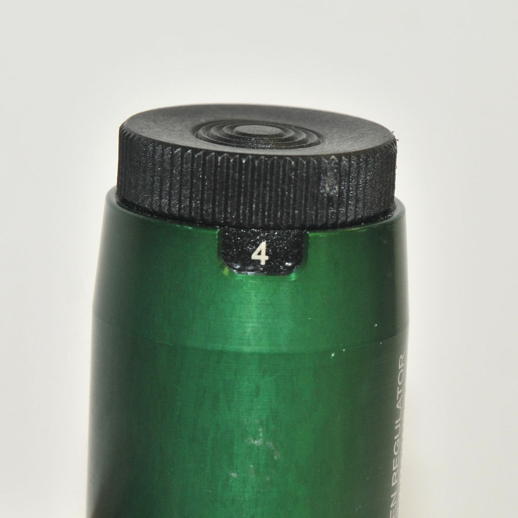 Essex Industries 0-4 L/min OXYGEN REGULATOR P/N: 1804OU 50 PSI - PARTS * AS-IS *