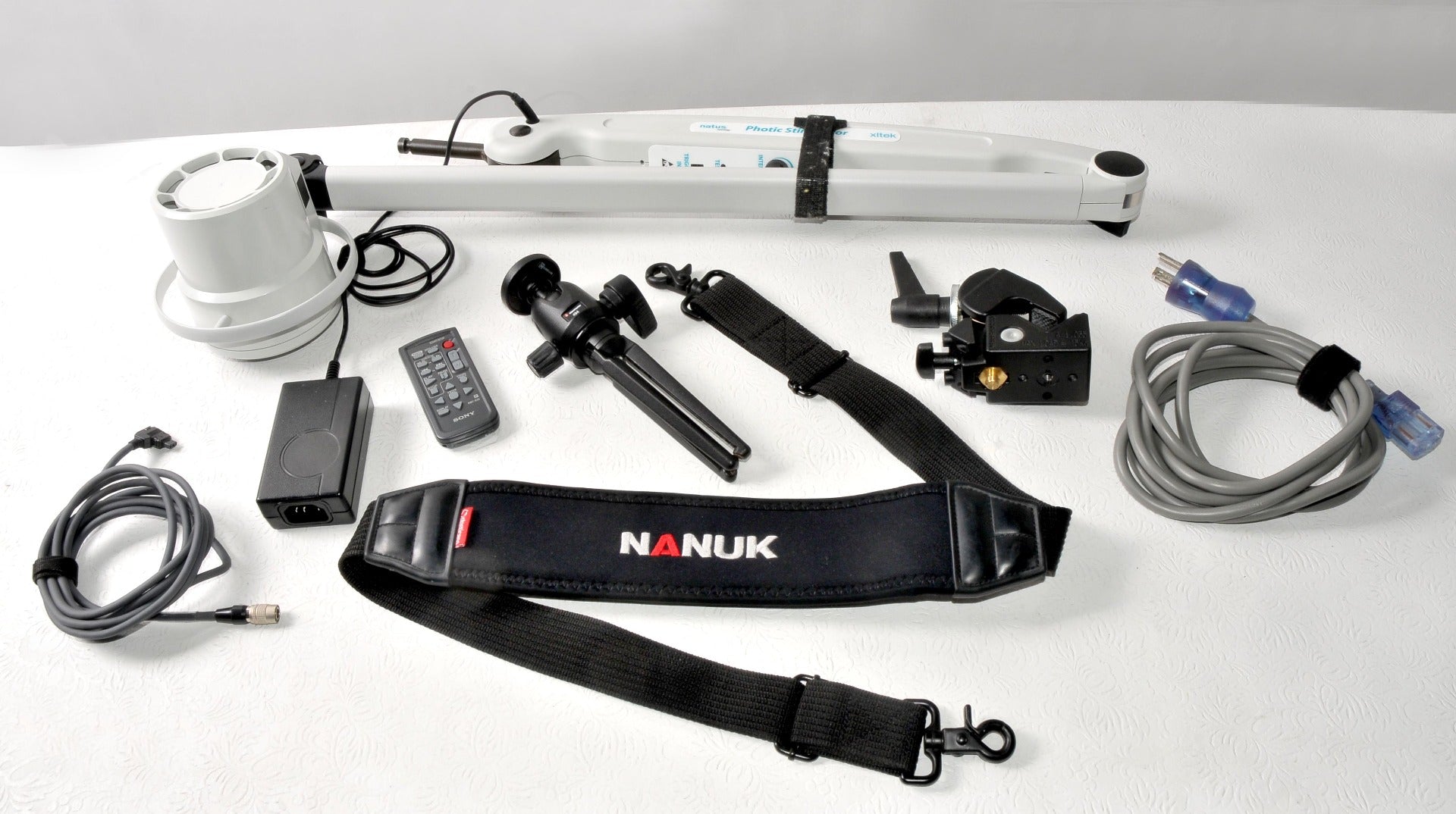 XLTEK Trex HD Natus Neurology Ambulatory EEG System Nanuk Sleep Monitoring Study