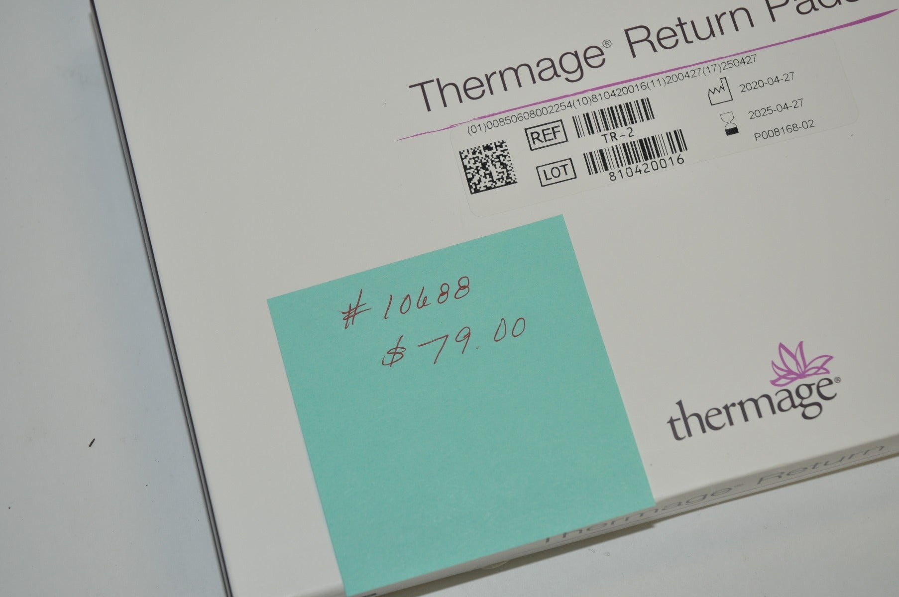 Solta Medical THERMAGE RETURN PADS TR-2 Exp 04/2020 12 PER BOX