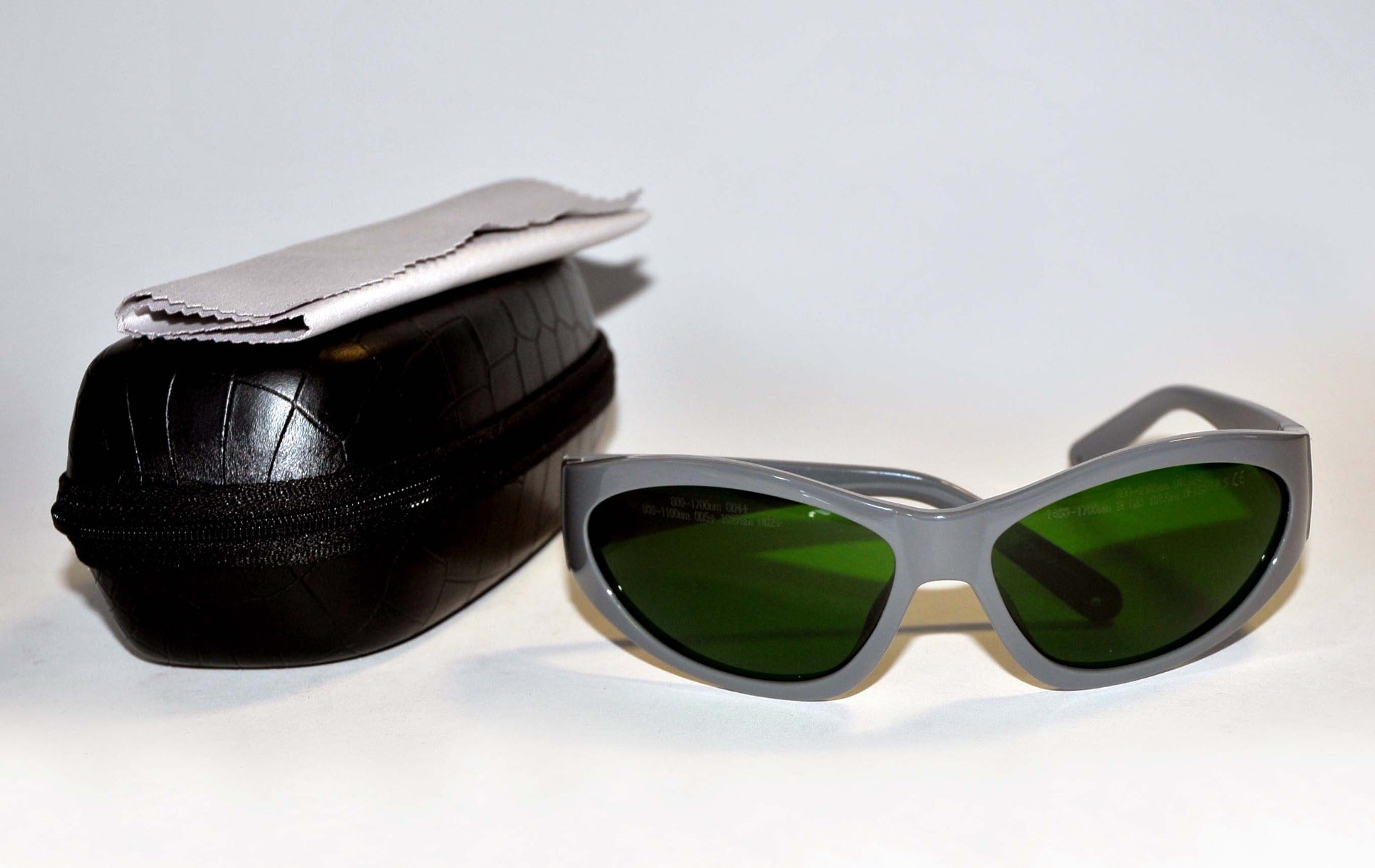 Laser Operator Eyewear Nd YAG Alex Pulsed Dye Alexandrite Safety Glasses MRP NEW