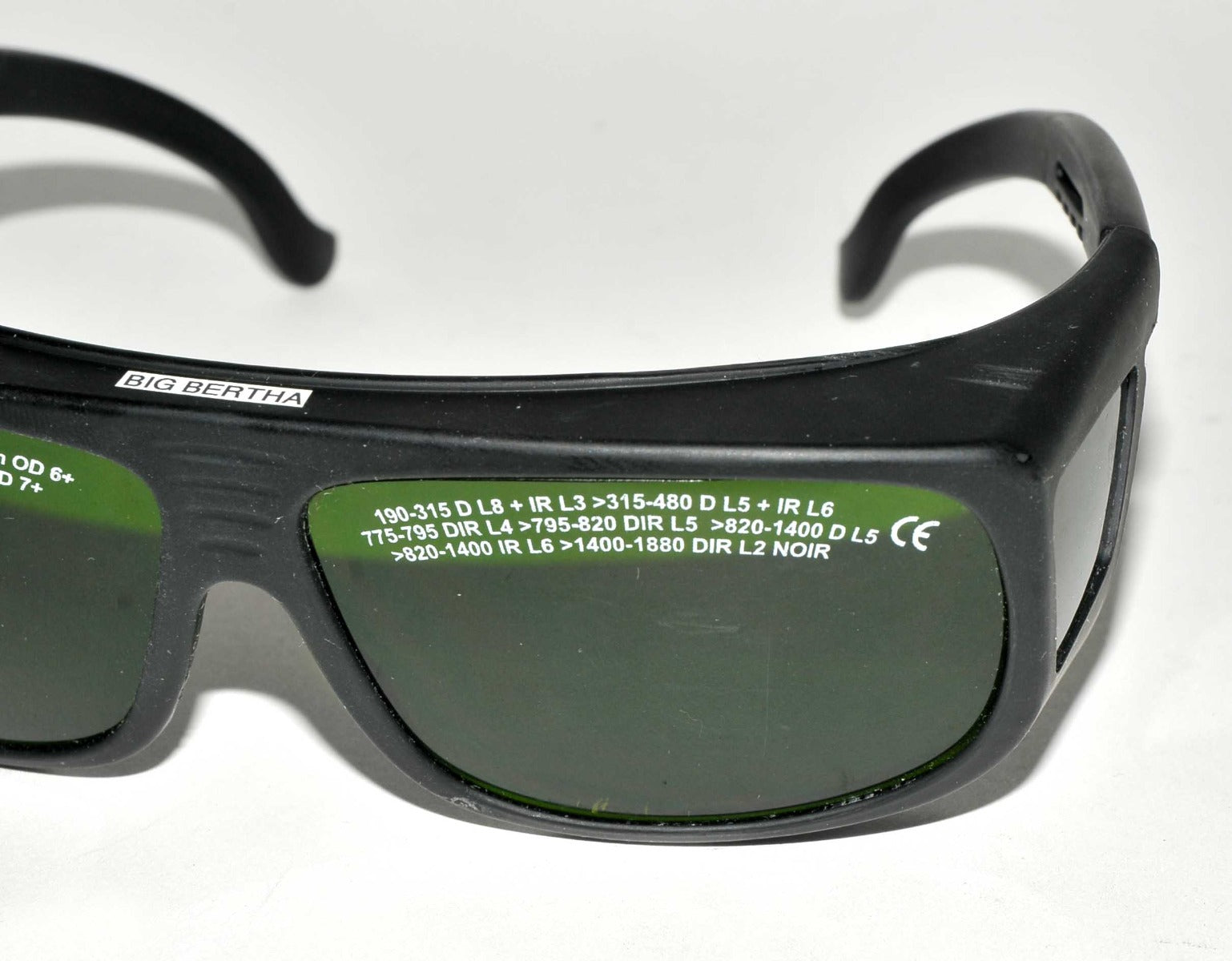 Laser Safety Glasses 810 Diode 1064 1440 YAG 1540 Erbium Green Tint Black Frame