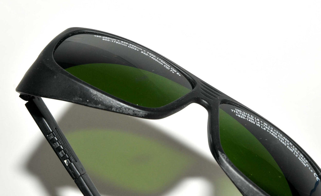 Laser Safety Glasses 810 Diode 1064 1440 YAG 1540 Erbium Green Tint Black Frame