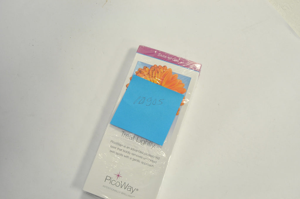 Syneron Candela PicoWay Resolve Remove Boldly Treat Lightly Dark Spots Brochure