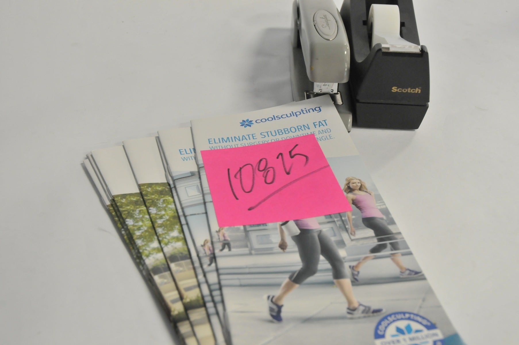 Zeltiq CoolSculpting FREEZE AWAY FAT ELIMINATE STUBBORN FAT Patient Brochure