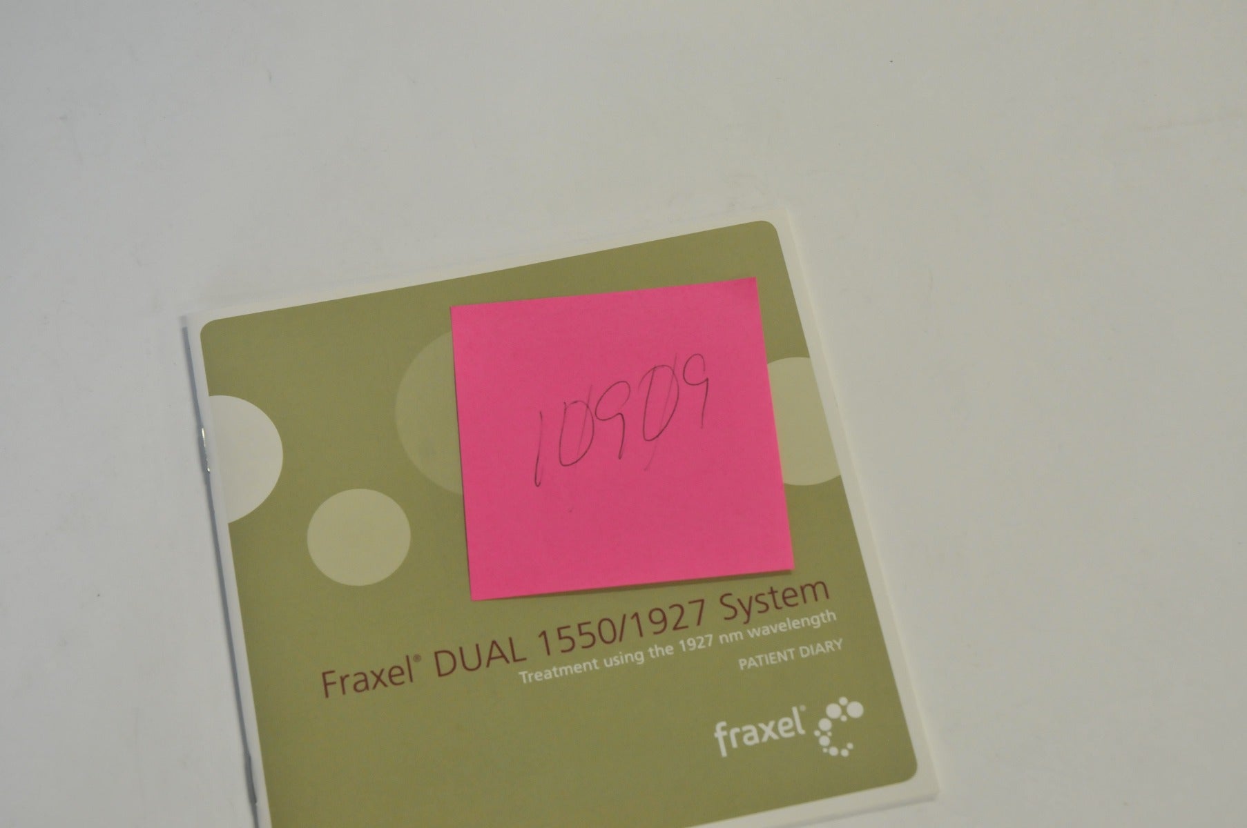 Solta Medical Fraxel DUAL 1550 1927 Patient Diary Before After Daily Photos Book