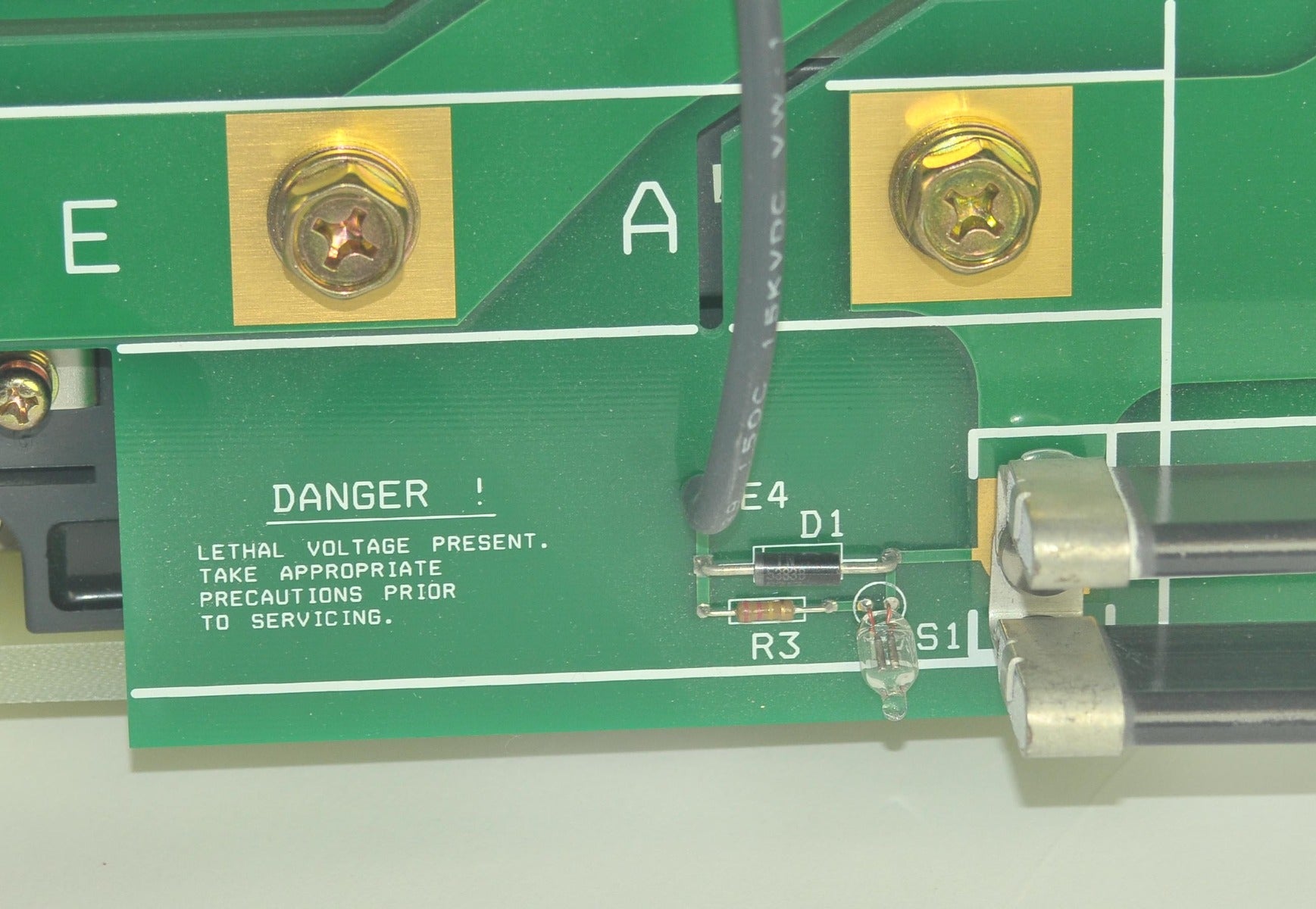 Candela VBeam Perfecta IGBT PCB Board 7111-10-2693 2 7111-00-2693 Parts As-Is