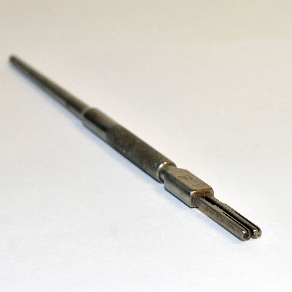Robbins Surgical Instruments Scalpel Handle 2 Blade Straight Cutting #3