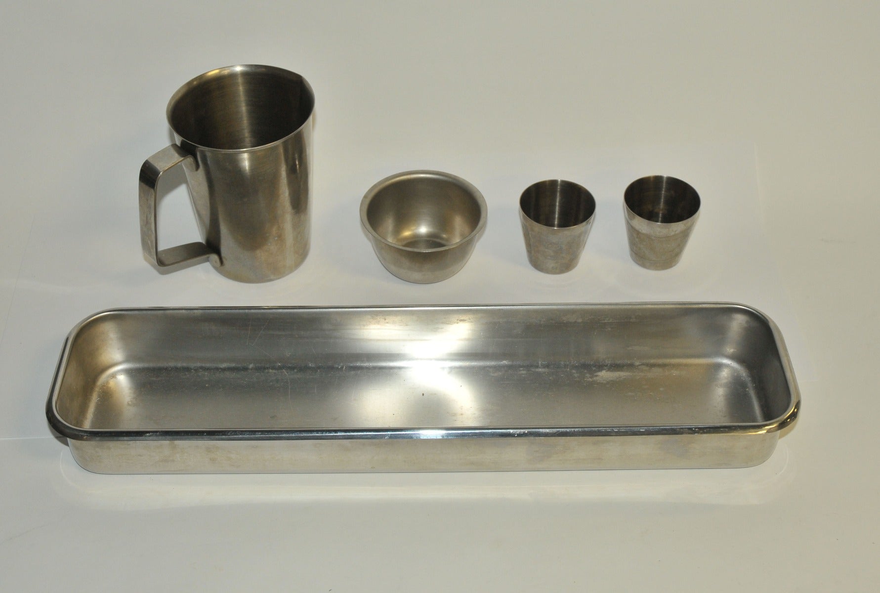 Polar Ware Stainless Steel Measuring Cup Surgical 500cc 16oz Metal Tray LOT x5Pc