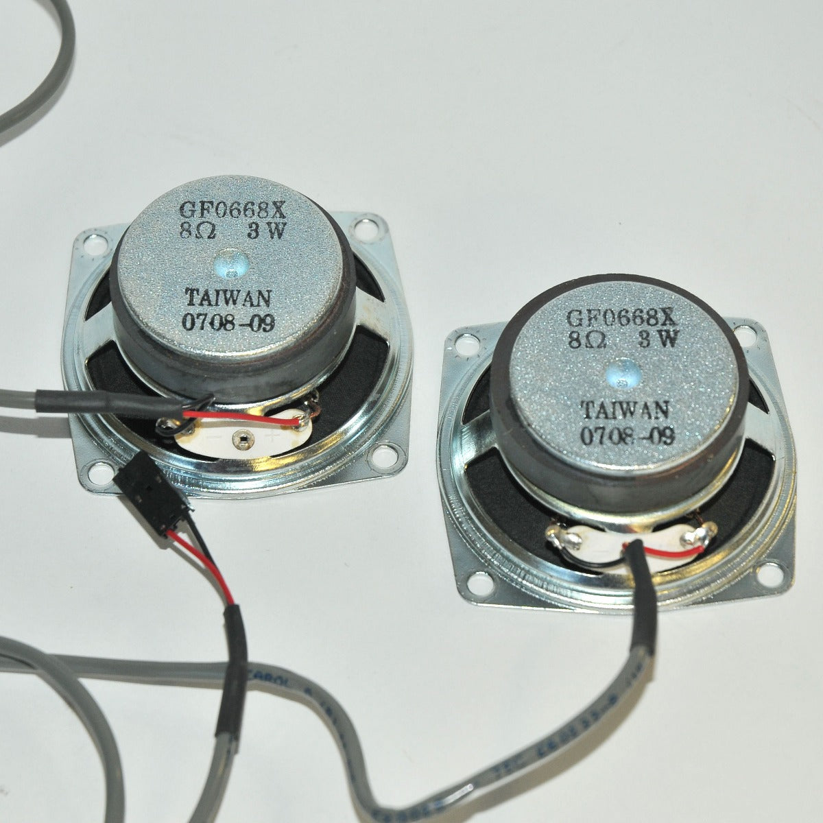 Solta RELIANT Fraxel ReStore CO2 Laser Speaker Set Sound 05 02568 W67054 Pair