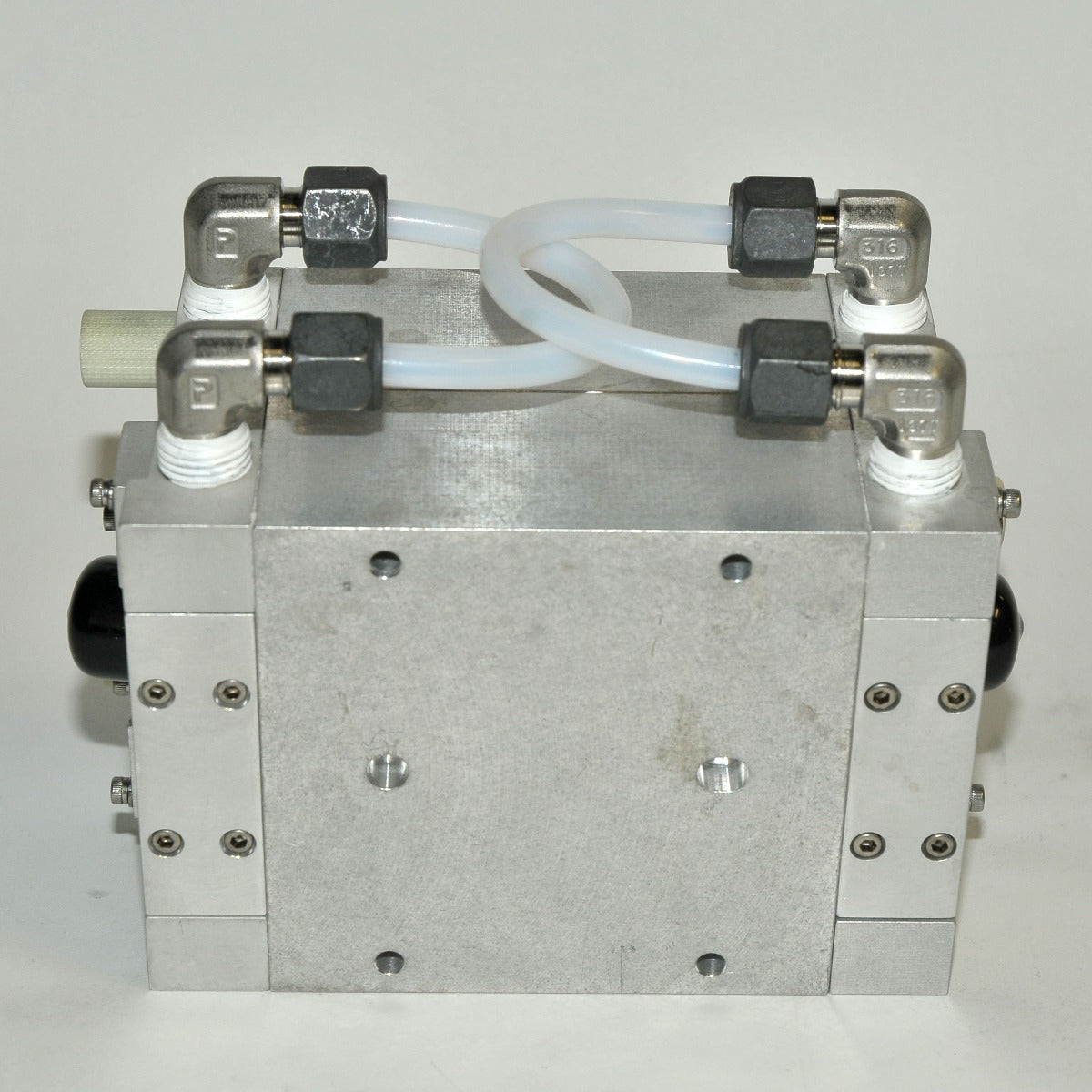 Cynosure Apogee Elite Laser Cavity Chamber Assembly P/N 100-7000-270 PARTS AS-IS