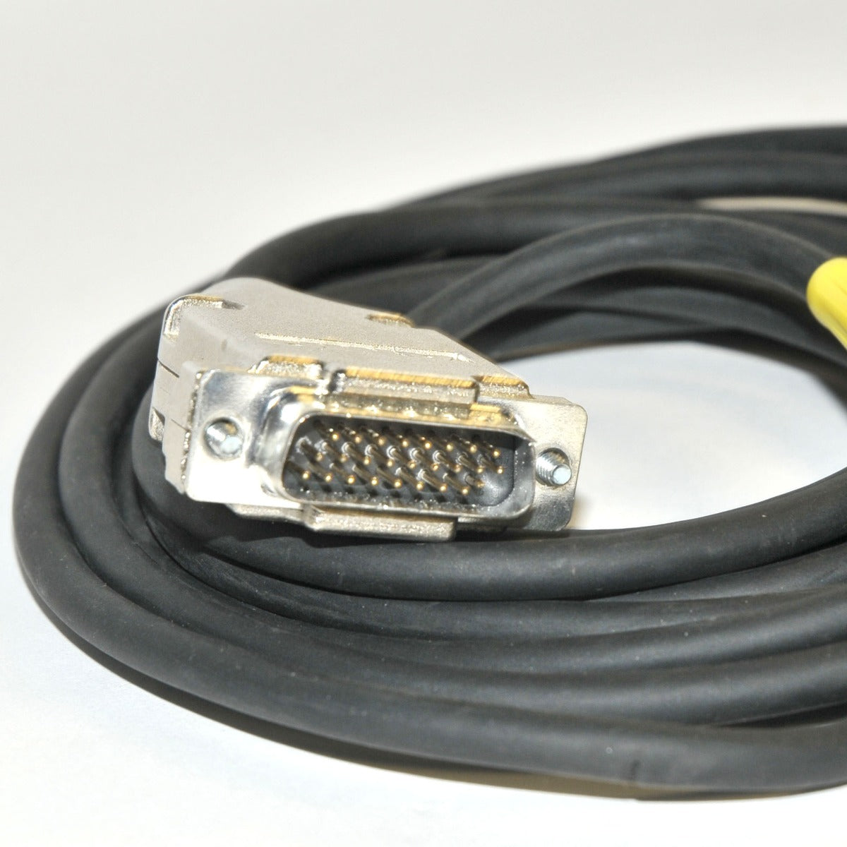 Lumenis UltraPulse Handpiece 26 Pin CABLE Data Communication Connector BAD PIN