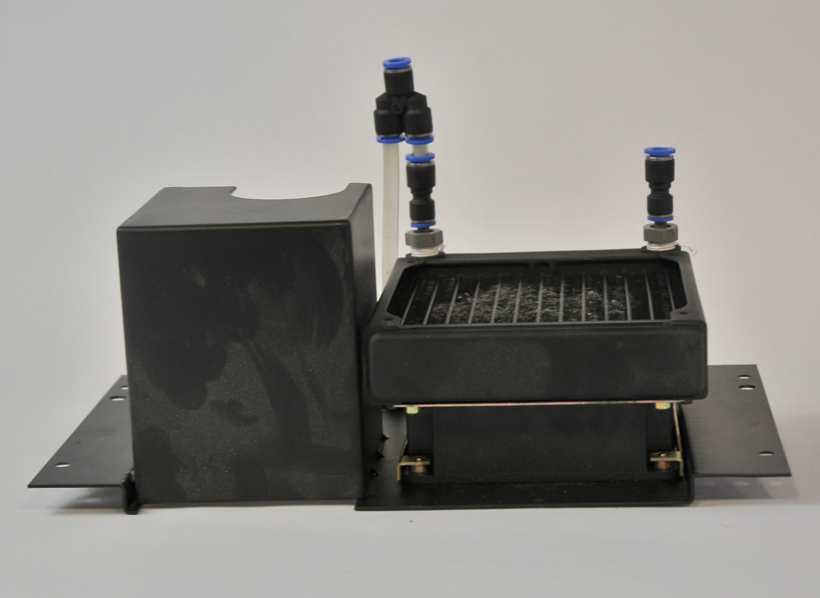 Ellman Sandstone Tri-Lase Laser Water Cooler w/Fan Cover Radiator *PARTS* AS-IS