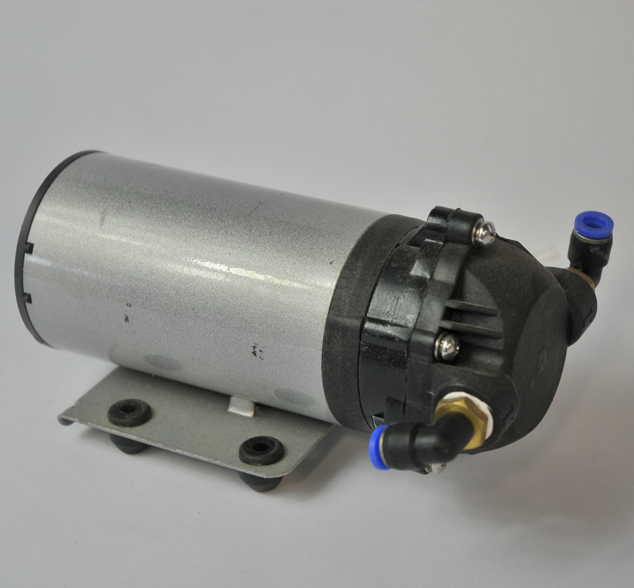Ellman Sandstone Tri-Lase Laser Water Pump TriLase * PARTS * AS-IS *
