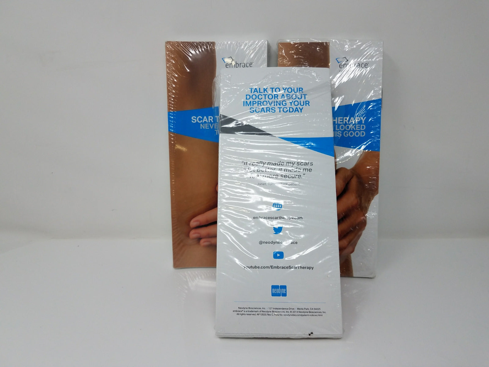 Embrace Advanced Scar Therapy Minimize Appearance of Scars Neodyne Bio Brochures