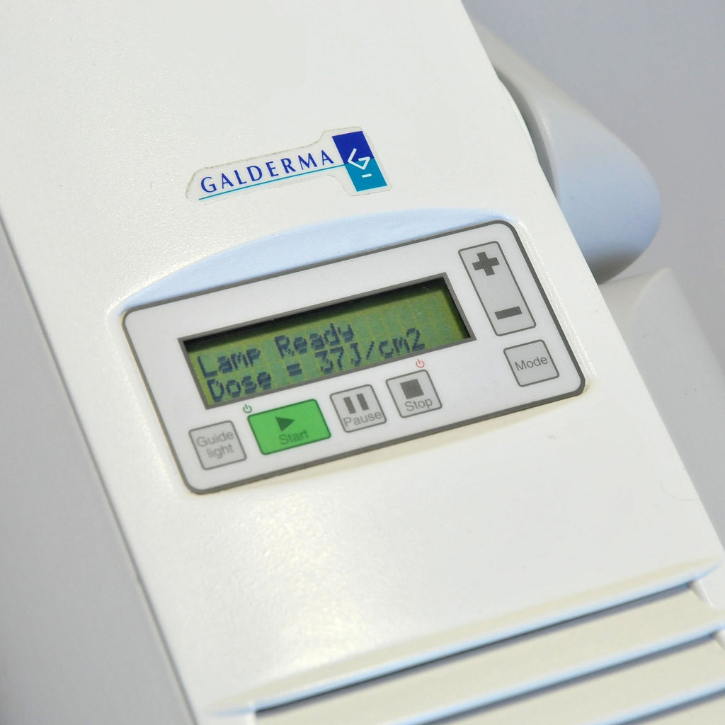 Galderma Aktilite CL128 Healthcare Lamp Red Light Energy 128 Diodes Dermatology