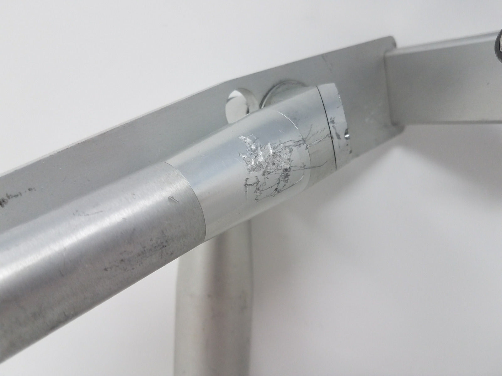 Hoya Conbio Articulating Arm for Medlite C6 and RevLite ** Parts Sold AS IS **